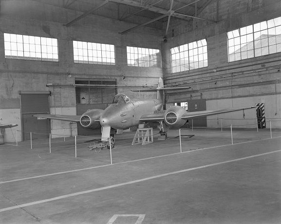 Meteor INST147 (previously NZ6001) inside a Technical Training School hangar at RNZAF Station Hobsonville, 1957. Image ref WhG11852_57, RNZAF Official.
