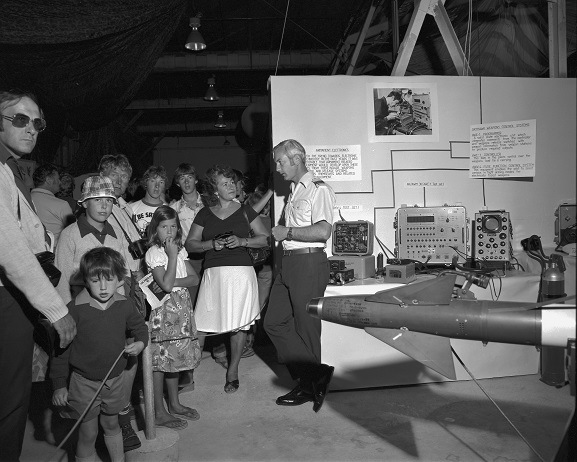 Members of the public viewing some of the static displays at Air Force Day '81. Image ref OhG425-81, RNZAF Official.