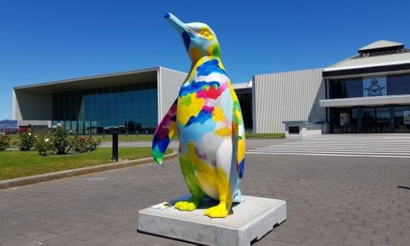 pop-up-penguin-at-air-force-museum