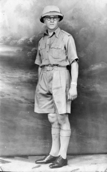 portrait-of-John-Kemnitz-wearing-RAF-tropical-working-clothes