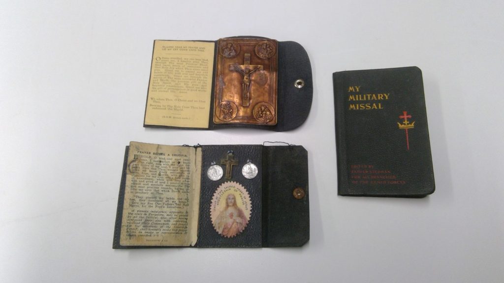 military-missal-prayer-books