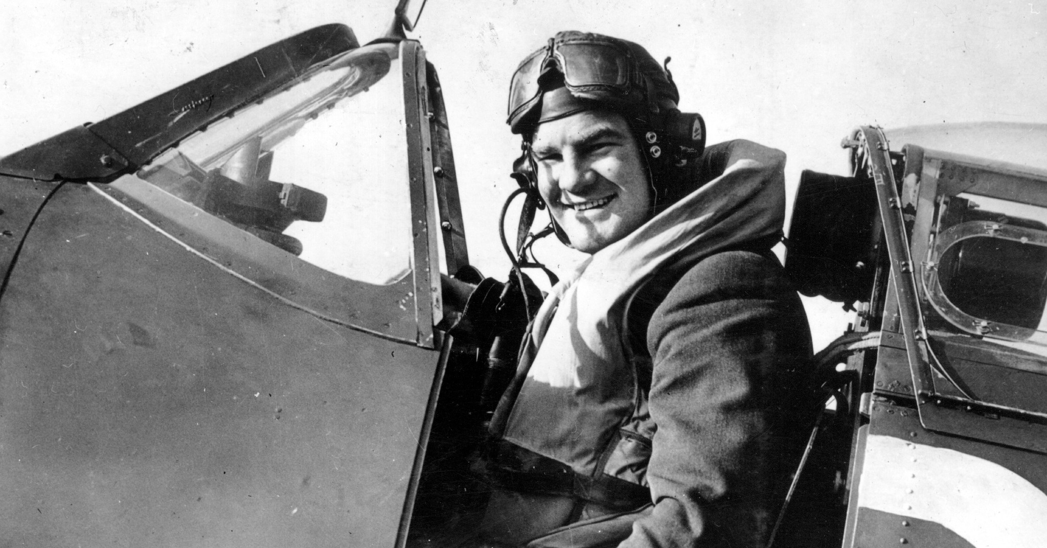 Kiwi pilot Group Captain Alan Deere